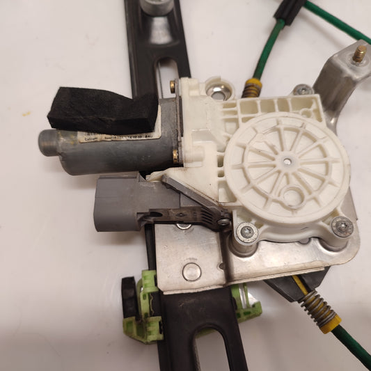 Lève-vitre électrique avant droit BMW E46 Compact – Réf. 7079918 – Garantie 3 mois – BMMOTORSPORT80