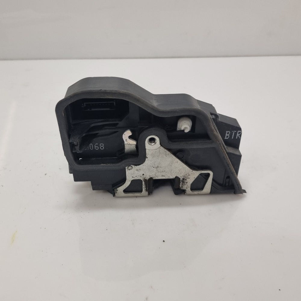 serrure centralisee avant droite 7167068 bmw e81 e87 e90 e91-BMMOTORSPORT80