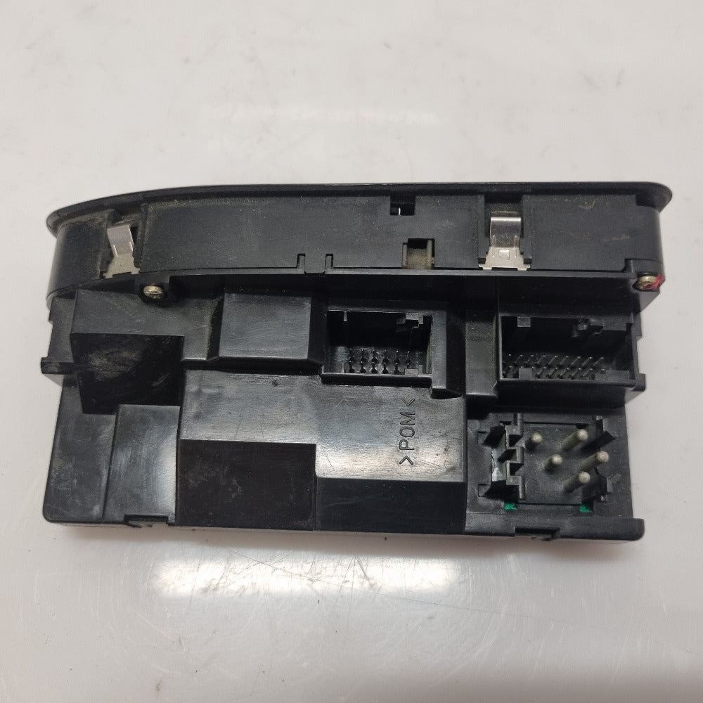 commande de leve vitre avant gauche 8360887 bmw e39-BMMOTORSPORT80