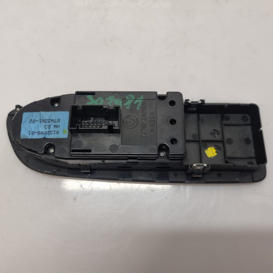 bouton leve vitre electrique gauche 9132099 bmw e81 e82-BMMOTORSPORT80