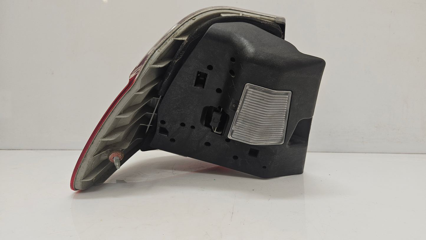 feu arriere droit 8383822 bmw e46 berline phase 1-BMMOTORSPORT80