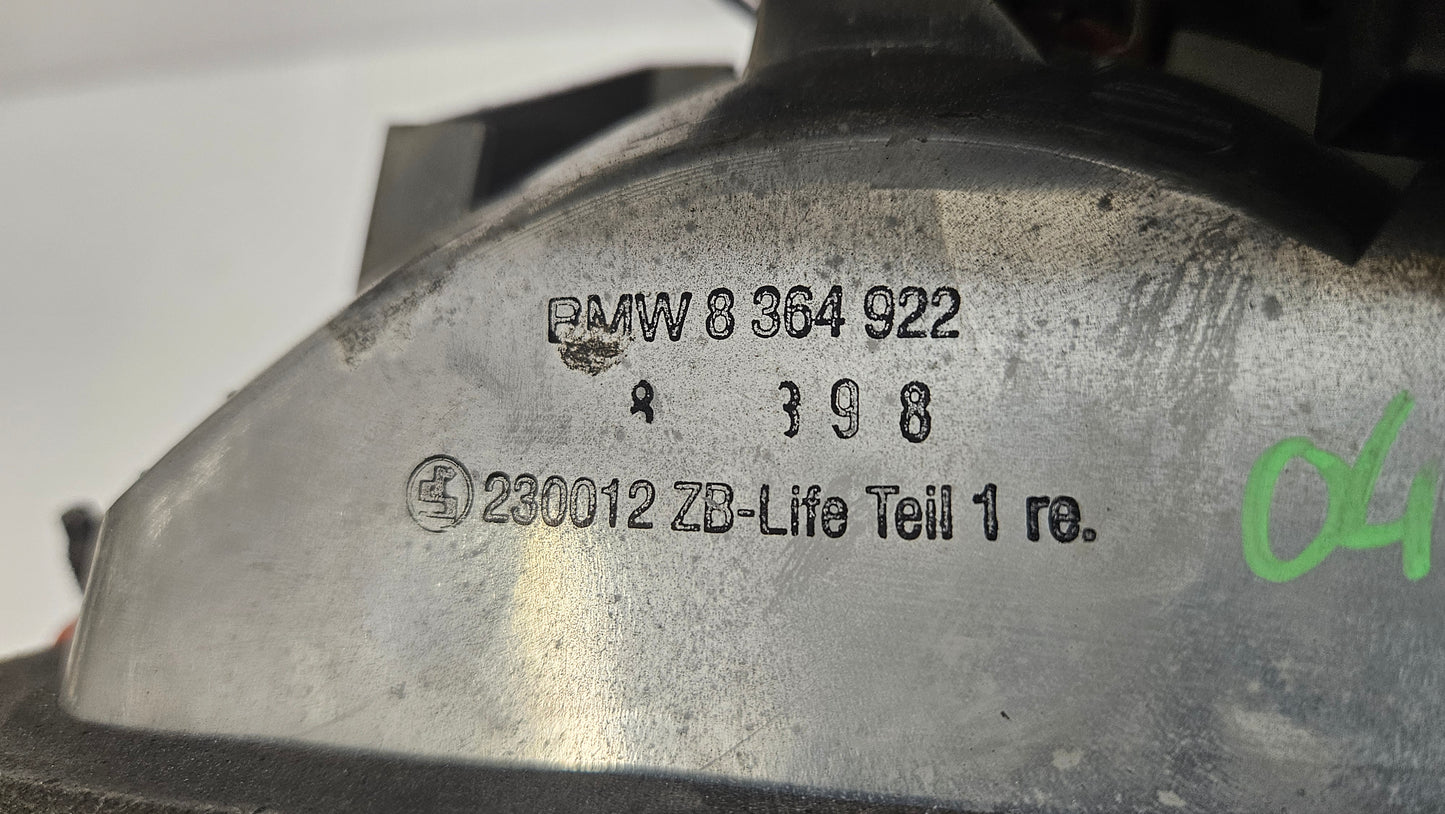 Feu arriere droit 8364922 bmw e46 phase 1 avec platine - BMMOTORSPORT80