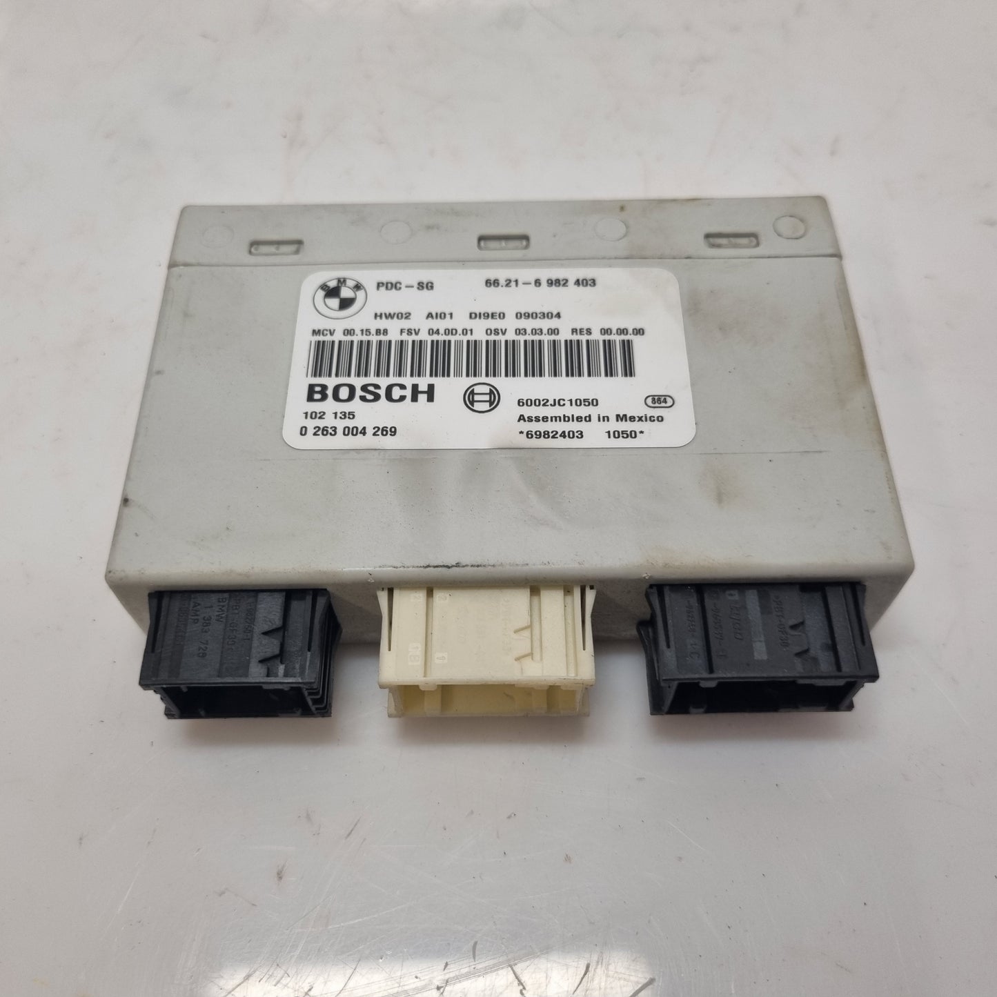 Boîtier PDC BMW 6982403 – Aide au Stationnement – Compatible E81 à E93 – Pièce d’origine avec Garantie 3 Mois-BMMOTORSPORT80