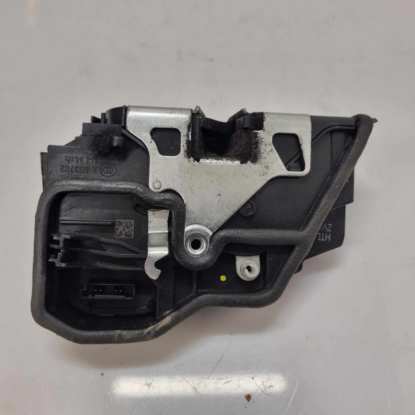 Serrure centralisée arrière gauche 7229459 – BMW E87 E90 E91 F10 F20 | BM Motorsport80