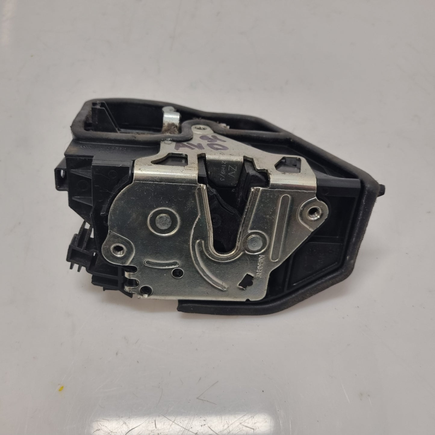 Serrure Centralisée Avant Droite BMW 7229458 – E81, E87, E90, E91, F10, F20, F21 – Mécanisme de Porte – Garantie 3 Mois-BMMOTORSPORT80
