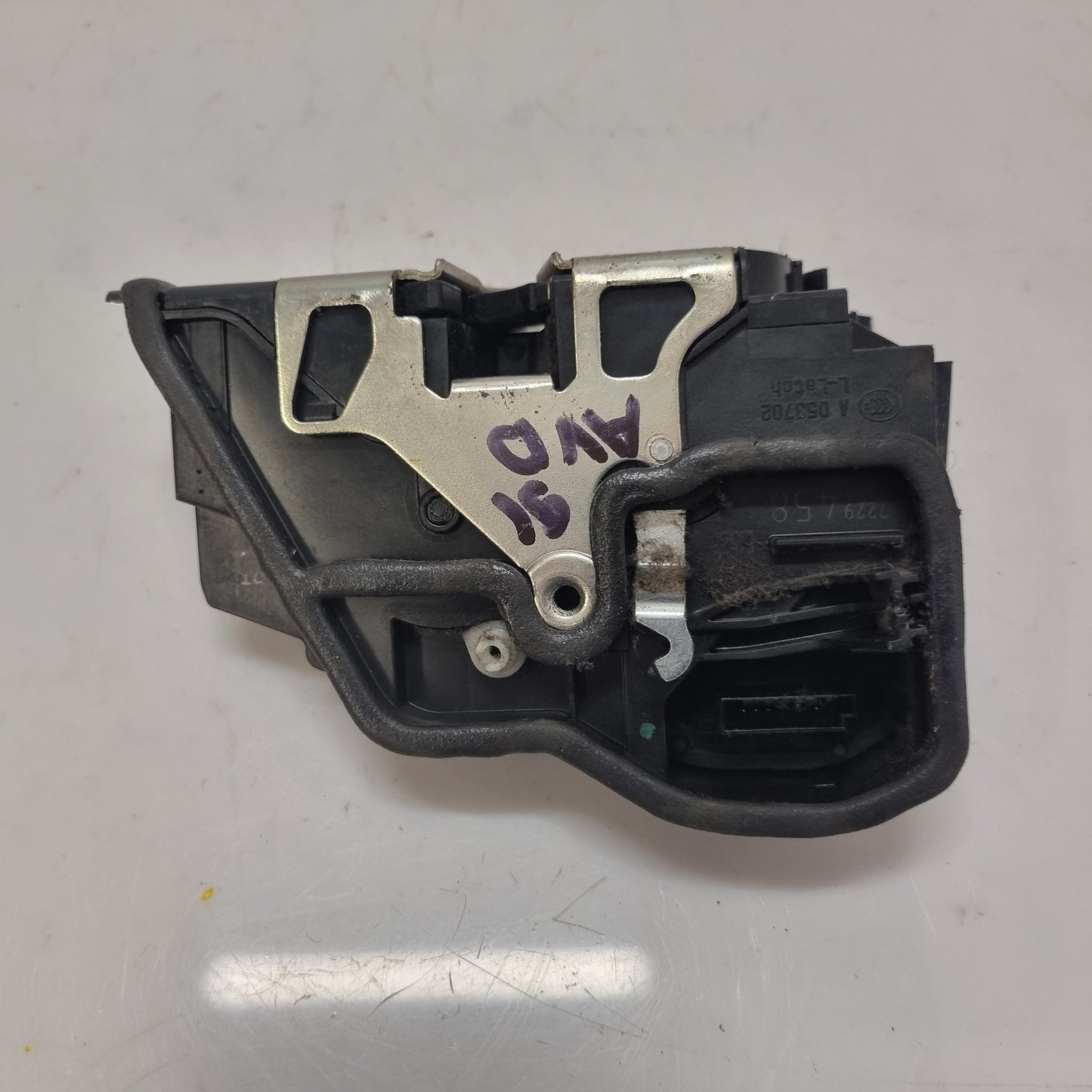 Serrure Centralisée Avant Droite BMW 7229458 – E81, E87, E90, E91, F10, F20, F21 – Mécanisme de Porte – Garantie 3 Mois-BMMOTORSPORT80