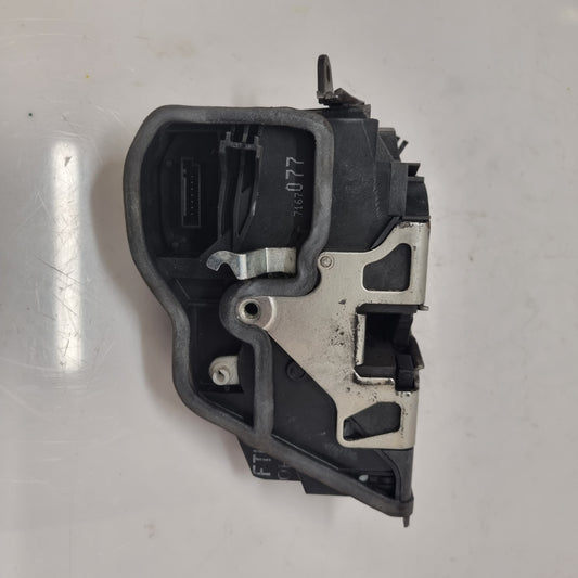 Serrure Centralisée Avant Gauche BMW 7167077 – E81, E87, E90, E91 – Mécanisme de Porte Conducteur – Garantie 3 Mois-BMMOTORSPORT80