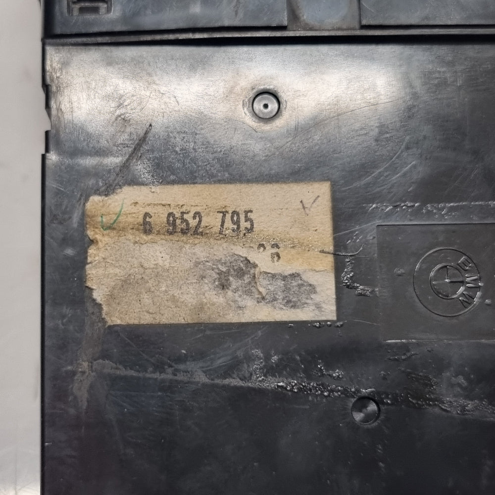 Commande lève-vitre électrique avant gauche BMW X5 E53 réf. 6952795 – Occasion + Garantie 3 mois