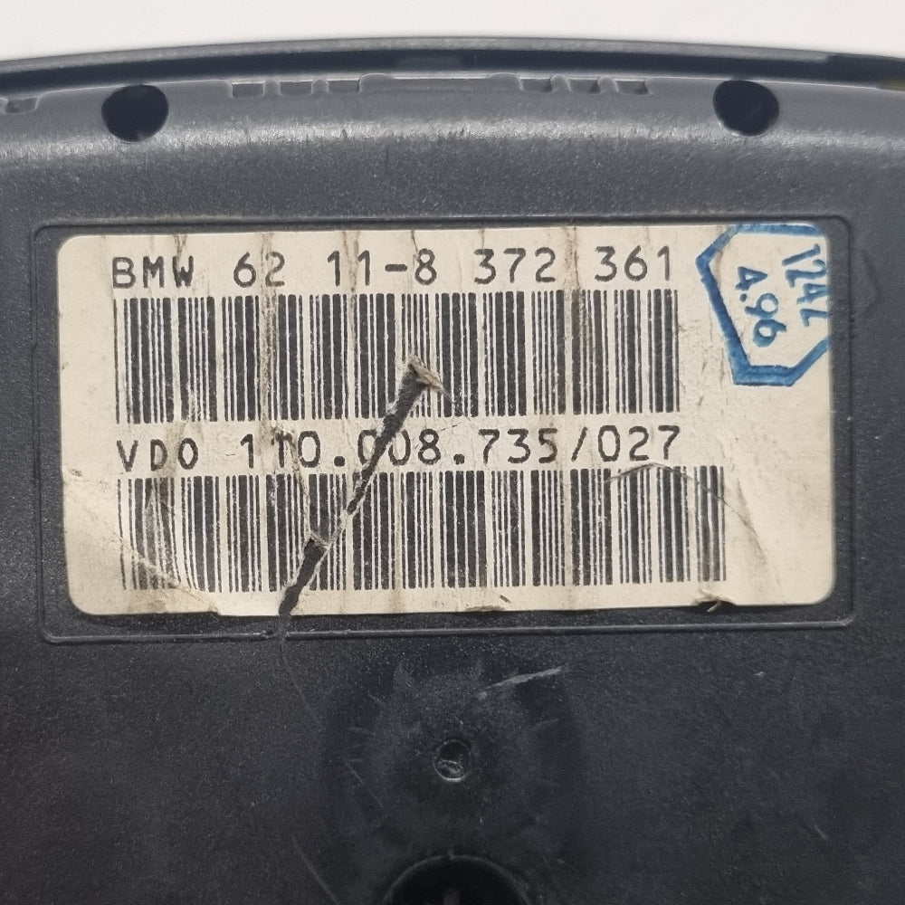 Compteur BMW E39 525tds réf. 8372361 – 338 110 km – 2 prises – Occasion garantie 3 mois