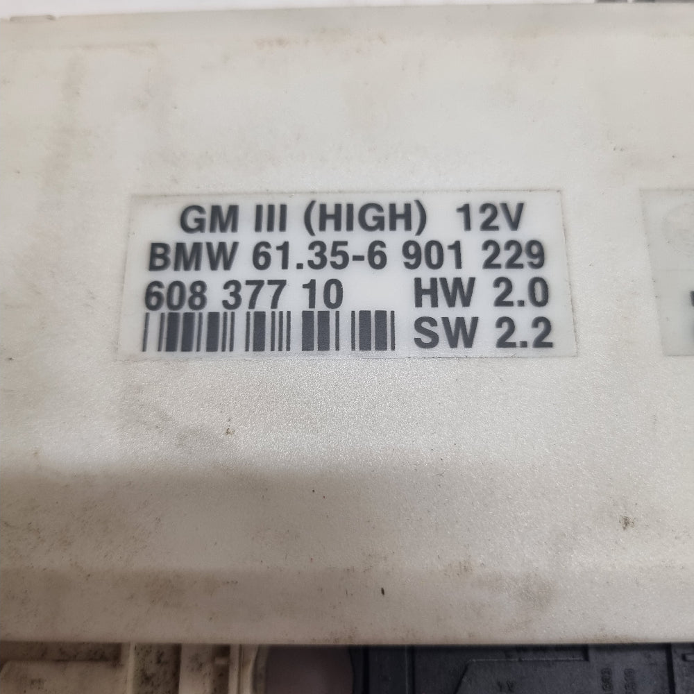 Boîtier GM3 ZKE 6901229 BMW Série 5 E39 – Module Centralisation & Confort | Garantie 3 mois – BM Motorsport80