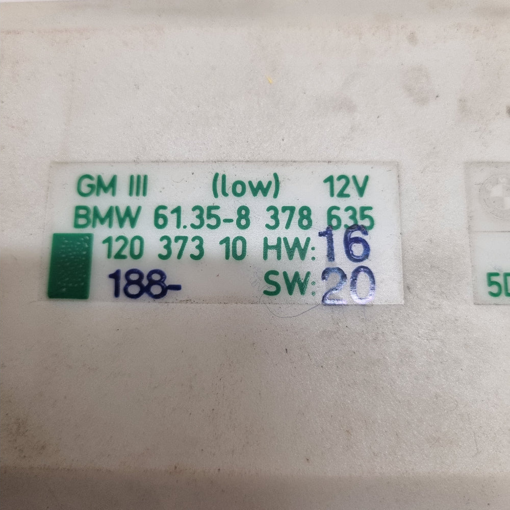 Boîtier GM3 / ZKE BMW E39 – Réf. 8378635 – Module Centralisation & Confort – Occasion – Garantie 3 Mois