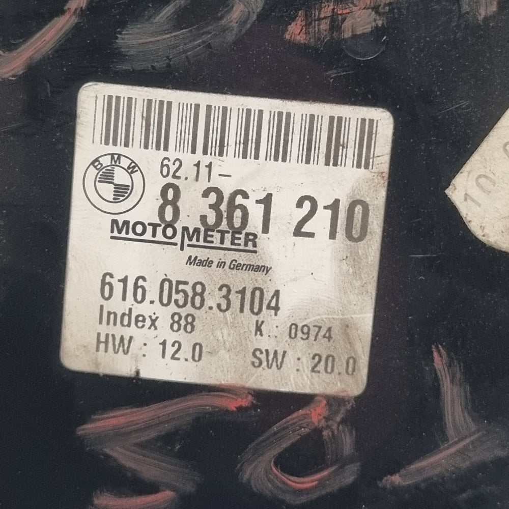 Compteur BMW E36 Diesel – Réf. 8361210 – 211 586 km – Occasion – Garantie 3 Mois