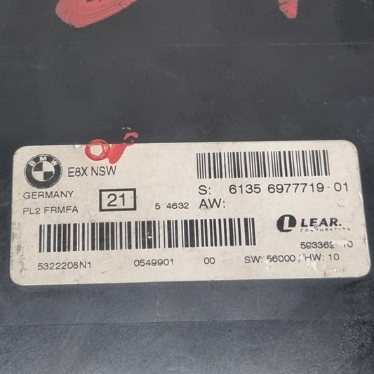 Boîtier FRM LEAR Éclairage BMW E8x / E9x – LCM – Réf. 6977719 – Occasion – Garantie 3 Mois