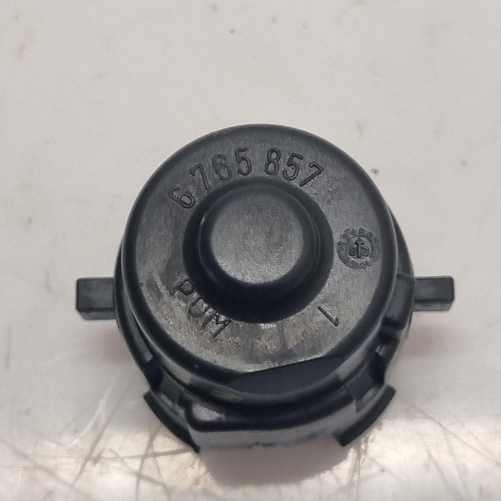 Contacteur de Neiman BMW E60 / E61 / E63 / E64 – Réf. 6765857 – Occasion Garantie