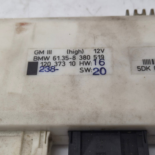 Boîtier GM3 / ZKE BMW E38 E39 – Ref. 8380519 – Module Confort – Occasion Garantie 3 Mois