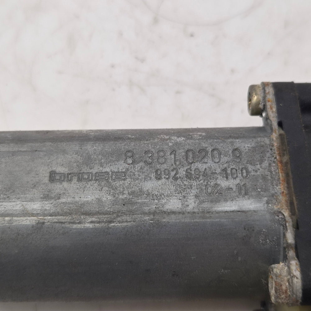 Moteur de Leve-Vitre Electrique Avant Droit BMW X5 E53 – Ref. 8381020 – Occasion Garantie 3 Mois