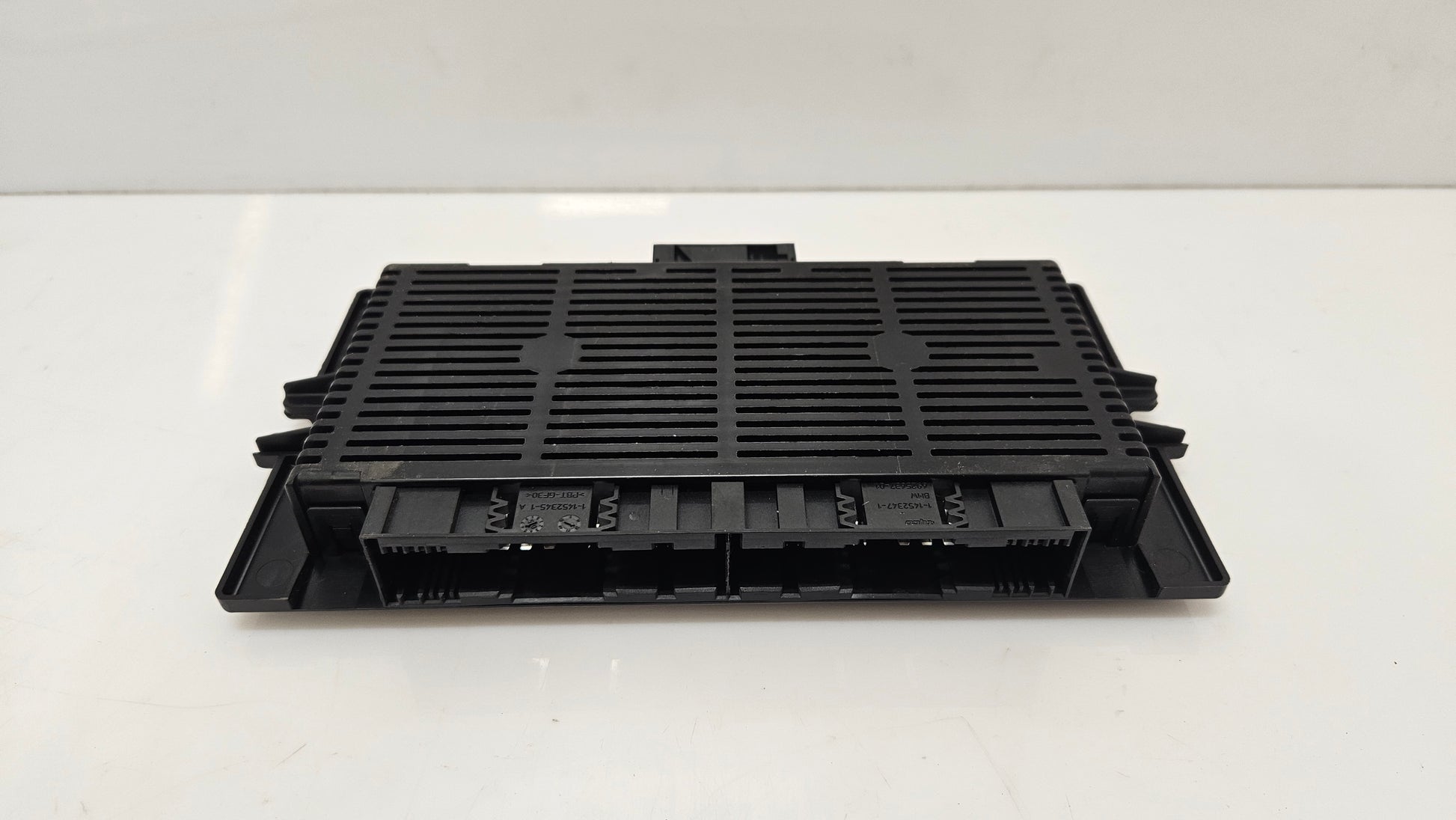 boitier-eclairage-frm-lear-serie-1-3-e81-e82-e87-e88-e90-e91-bmmotorsport80