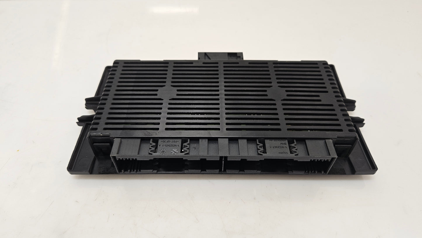 boitier-eclairage-frm-bmw-serie-1-3-e81-e82-e87-e88-e90-e91-bmmotorsport80