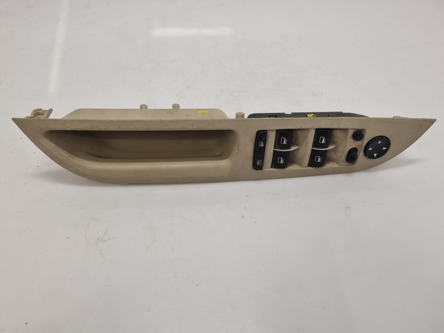 commande-leve-vitre-avant-gauche-bmw-e60-e61-bmmotorsport80