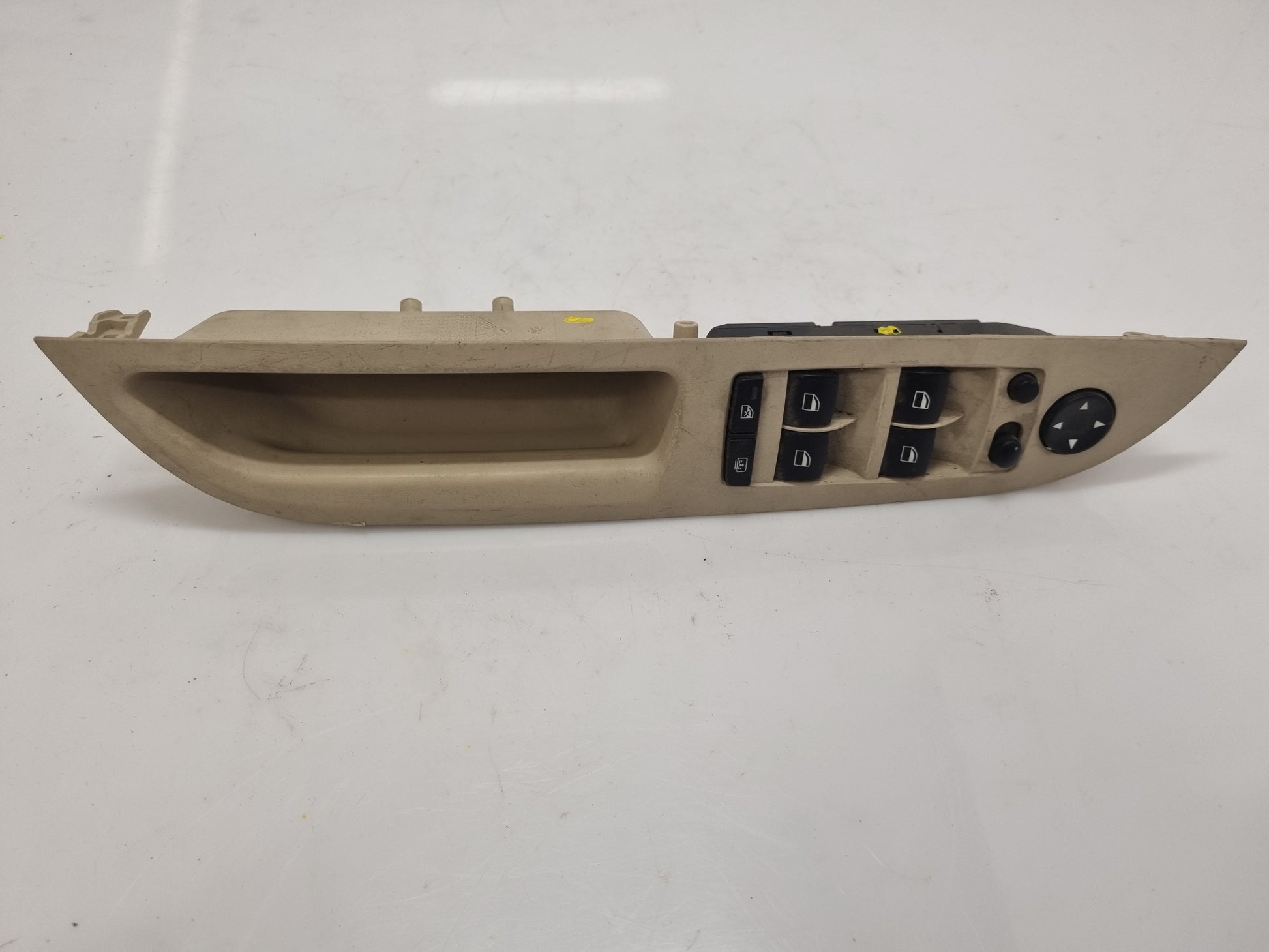 commande-leve-vitre-avant-gauche-bmw-e60-e61-bmmotorsport80