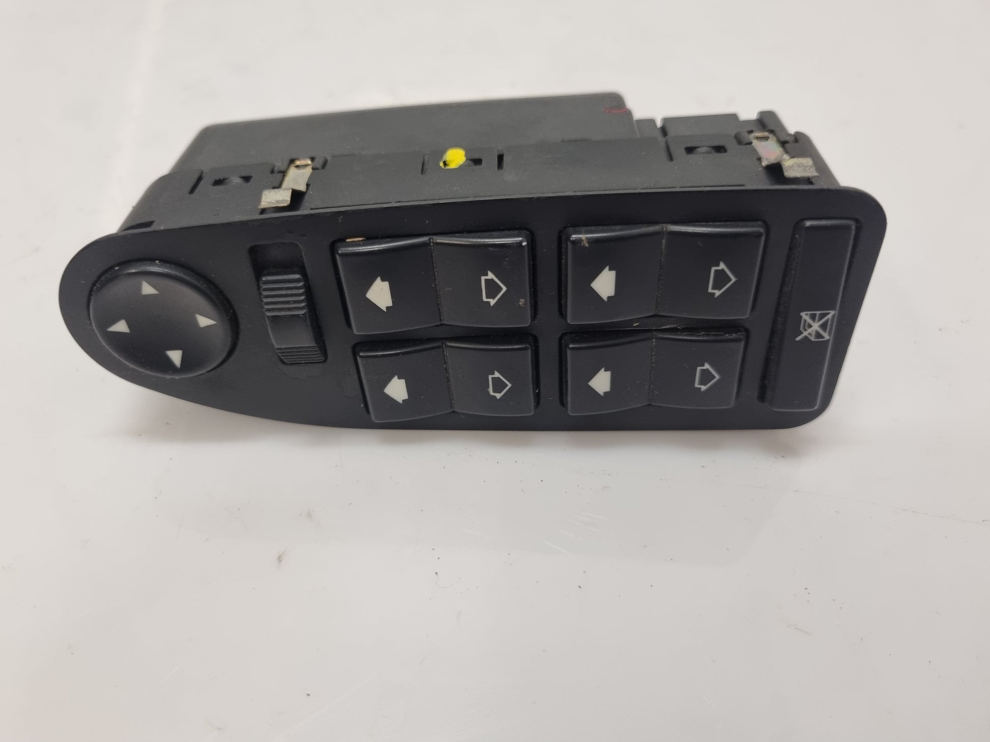 commande-leve-vitre-vmw-serie-5-e39-bmmotorsport80