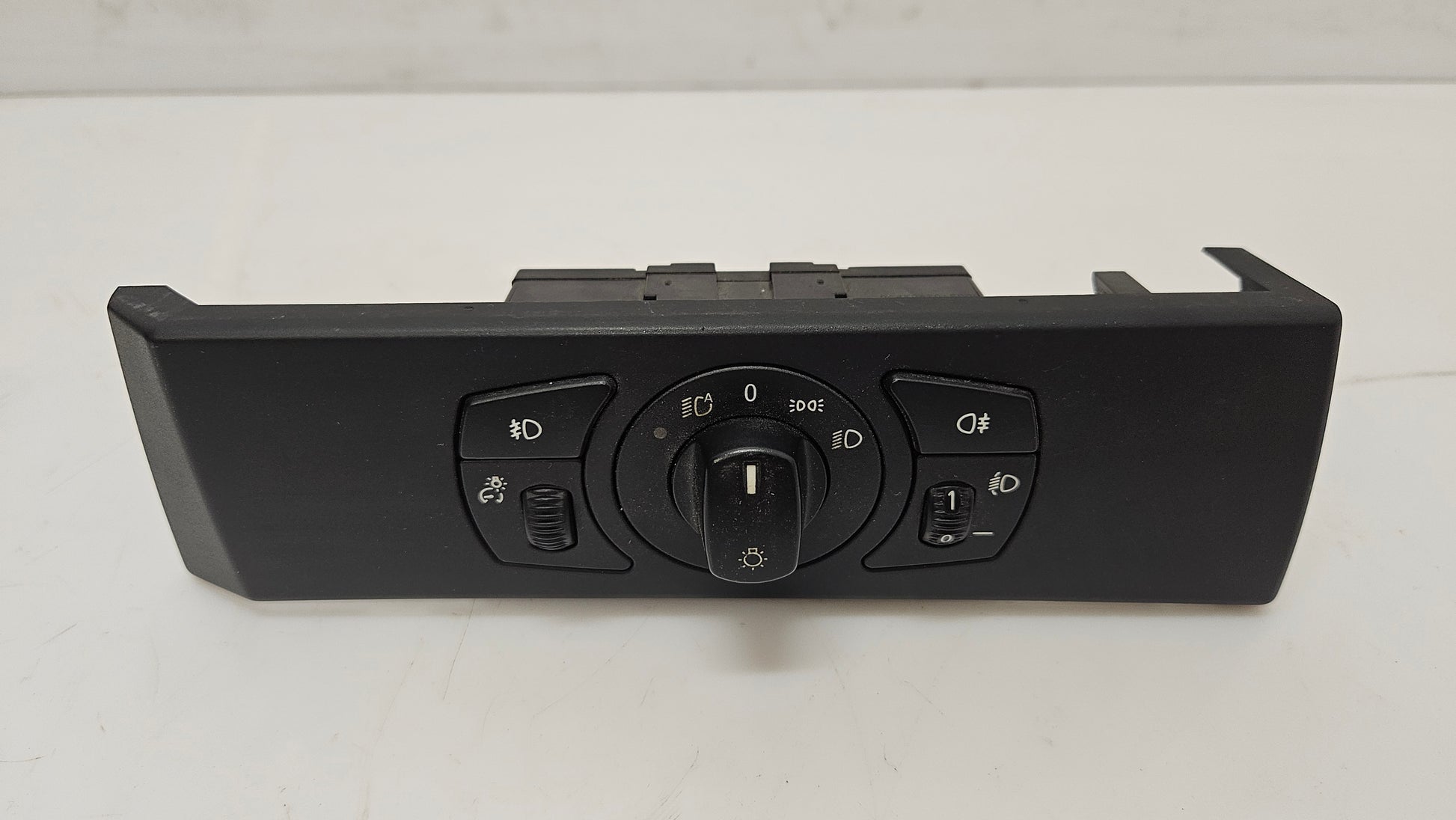 commande-phare-automatique-bmw-e60-e61-bmmotorsport80