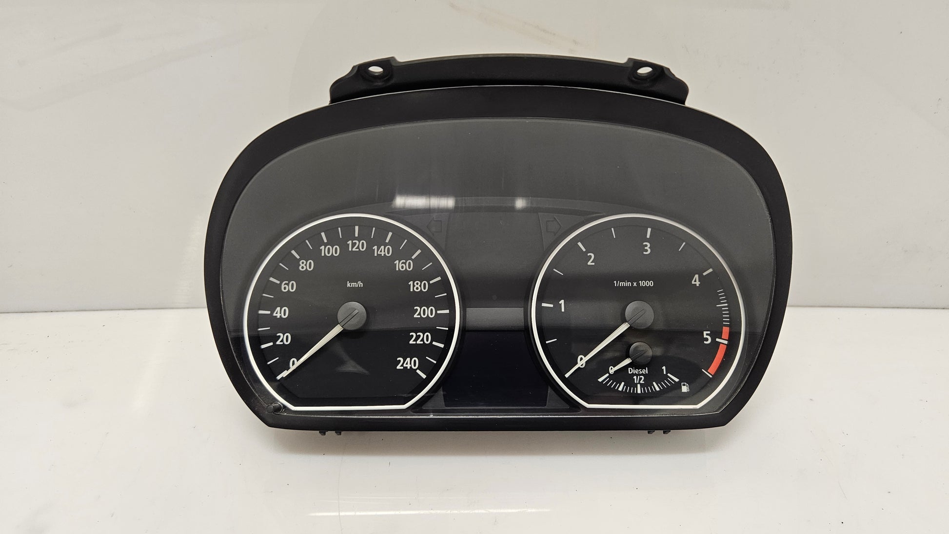 compteur-diesel-bmw-serie-1-3-e81-e82-e87-e88-e90-e91-bmmotorsport80