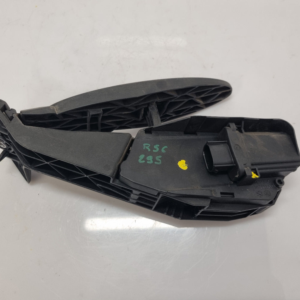 pedale-mini-r56-r57-accelerateur-bmmotorsport80