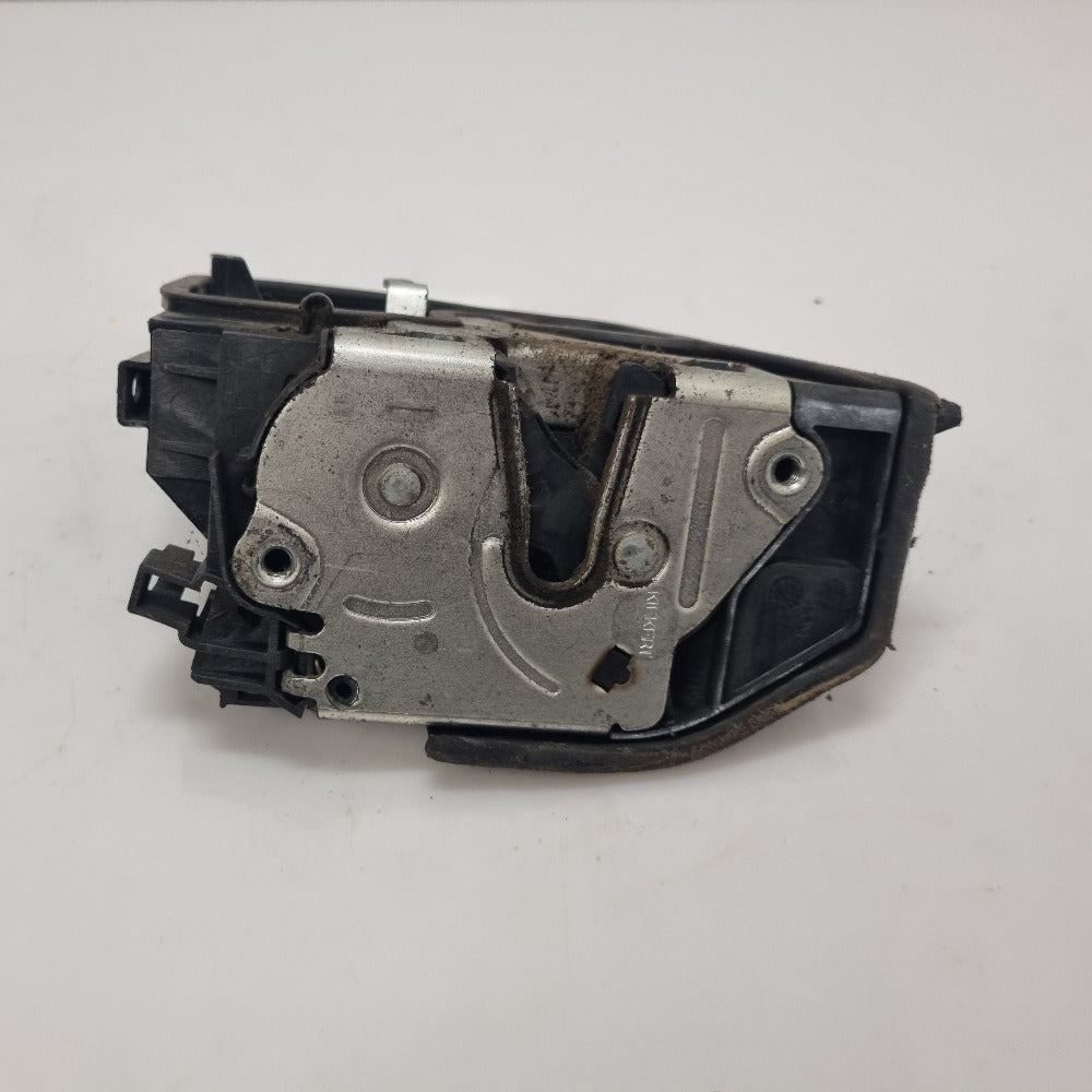 serrure-arriere-droit-bmw-serie-1-3-e87-90-91-bmmotorsport80