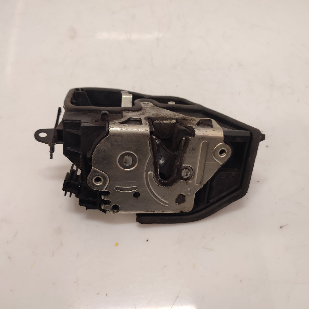 serrure-centralisée-arriere-droite-7167076-bmw-e87-e90-e91-bmmotorsport80
