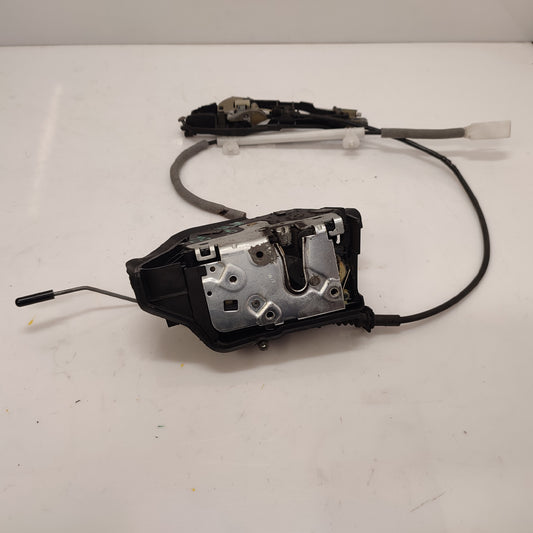 Serrure centralisée avant gauche BMW E46 Compact – Réf. 8253431 – Garantie 3 mois – BMMOTORSPORT80