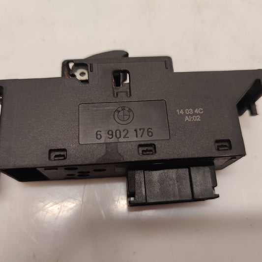 Bouton lève-vitre droit BMW E46 – Réf. 6902176 – Pièce d’origine – Garantie 3 mois – BMMOTORSPORT80