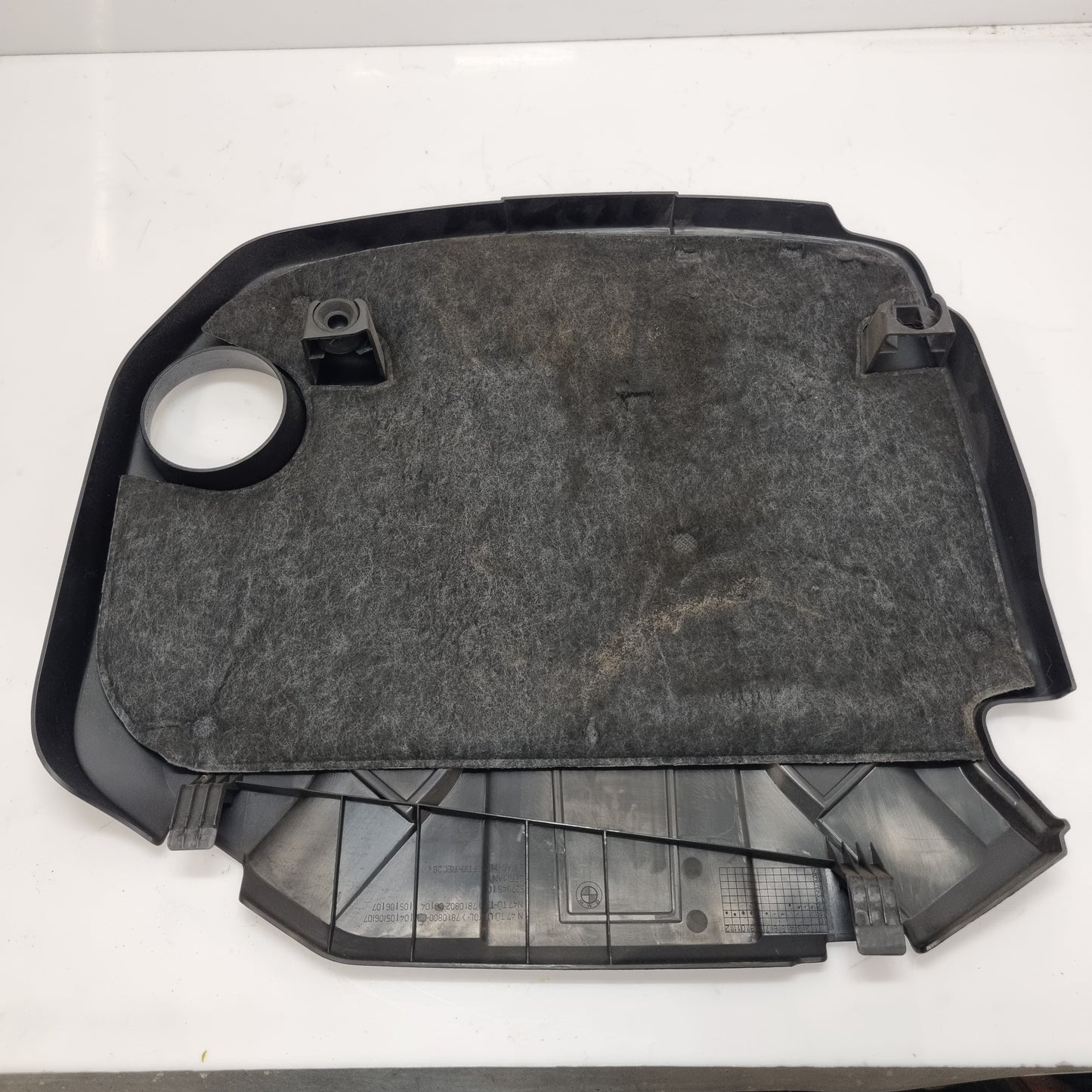 Cache haut moteur BMW F20 F21 F30 116d 118d N47N réf. 7810800 | Occasion garantie 3 mois