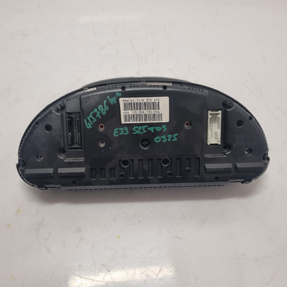 Compteur BMW E39 525tds réf. 8375675 – 475 786 km – 2 prises – Occasion garantie 3 mois