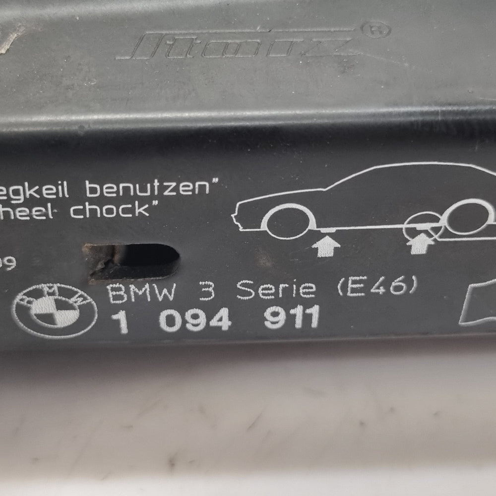 Cric d’origine BMW E46 – Réf. 1094911 – Occasion – Parfait état – Garantie 3 mois