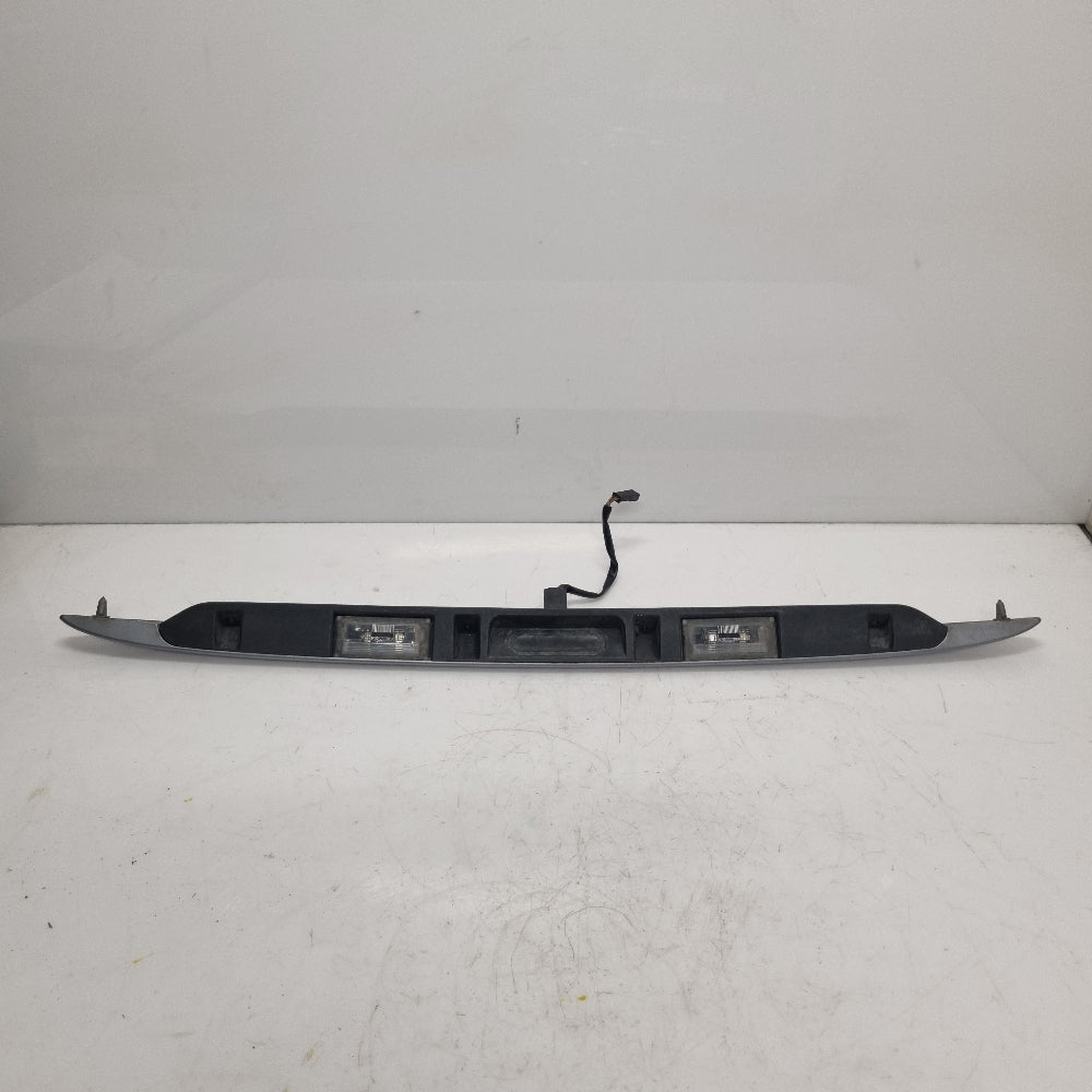 Baguette d’Éclairage BMW E46 Coupé – Réf. 7064313 – Occasion – Garantie 3 Mois