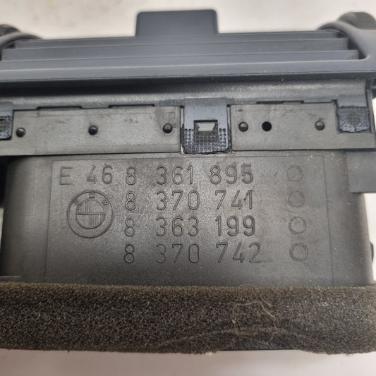 Grille d’Aération Centrale BMW E39 Bleu – Réf. 8361895 – Aérateur Central – Occasion – Garantie 3 Mois