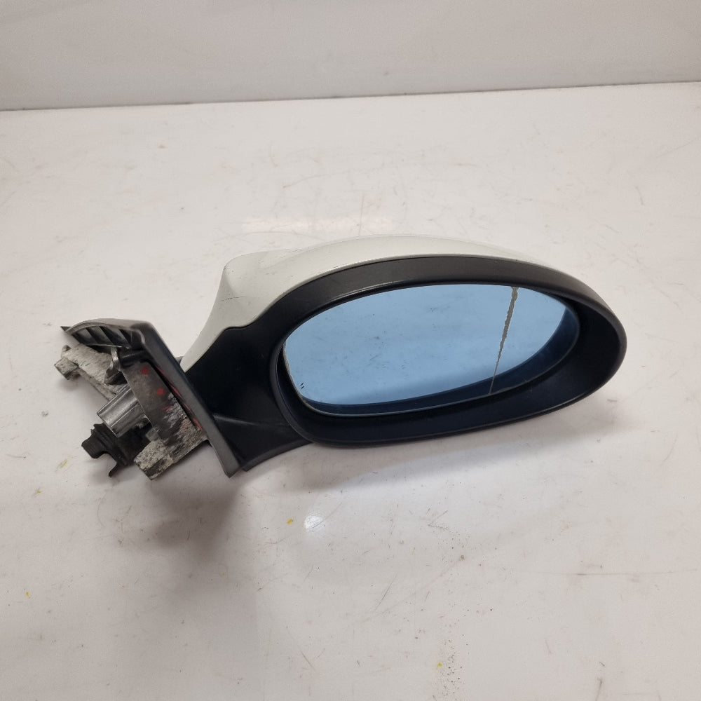 Rétroviseur Électrique Droit BMW E87 – Blanc – Occasion Garantie 3 Mois