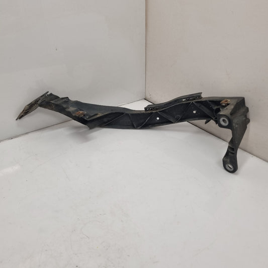 Support de Phare Avant Gauche BMW E81 / E87 – Réf. 7120823 – Occasion Garantie 3 Mois