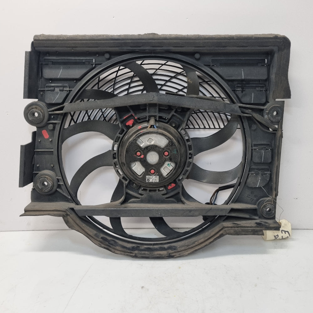 Ventilateur de Climatisation BMW Série 7 E38 – Réf. 6921394 – Prise 3 Broches – Occasion Garantie 3 Mois