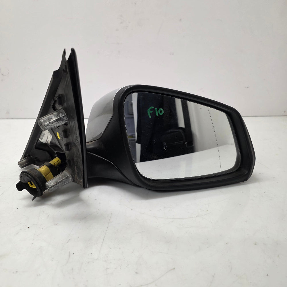 Rétroviseur Droit BMW F10 F11 LCI Titansilber – Occasion Garantie 3 Mois