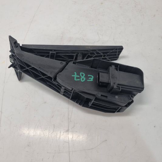 Pedale d’Accelerateur BMW – Ref. 6786589 – E81 E87 – Boîte Manuelle – Occasion Garantie 3 Mois