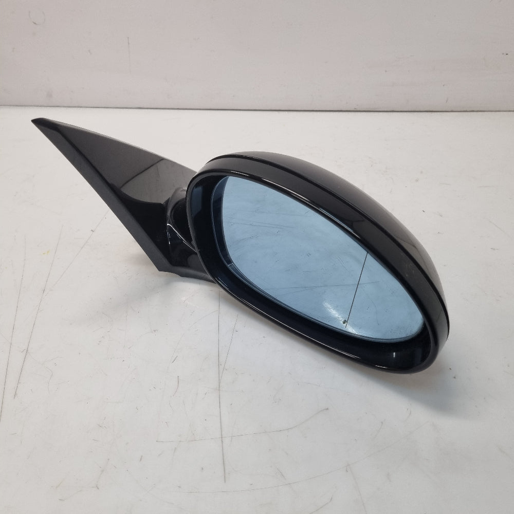Retroviseur electrique Droit BMW E81 – Noir Schwartz – Occasion Garantie 3 Mois