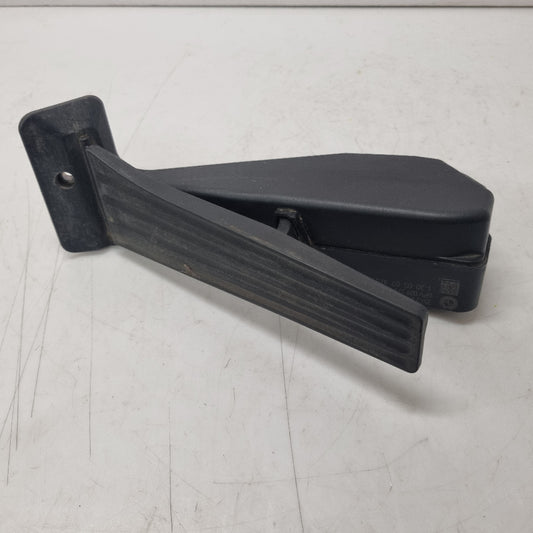 Accelerator Pedal BMW E81 E87 E90 E91 Manual - Ref. 6770935 - Used 3-Month Warranty