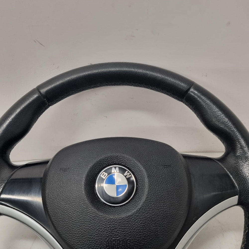 Volant Sport Cuir Noir 3 Branches BMW E81 E87 E90 E91 – Occasion Garantie 3 Mois