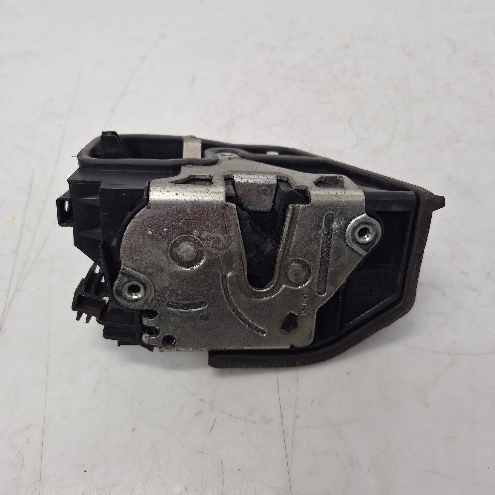 serrure-centralisee-avant-droite-7167074-bmw-e60-e61-bmmotorsport80
