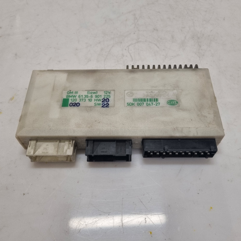 Boîtier GM3 / ZKE BMW E39 – Réf. 6901225 – Module Centralisation & Con ...
