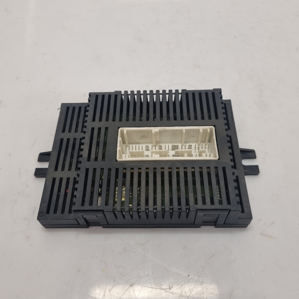 boitier-lear-eclairage-6935362-bmw-e60-e61-bmmotorsport80