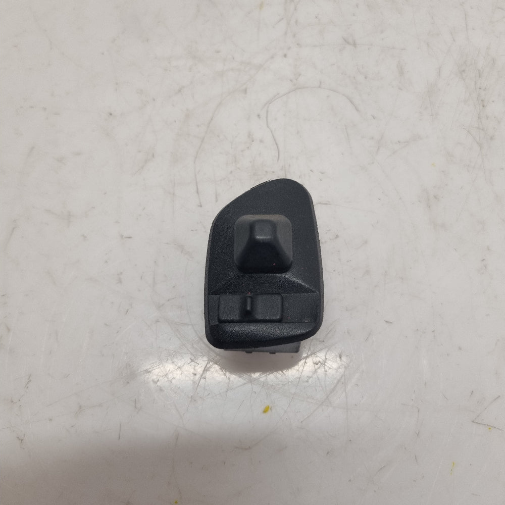 bouton-reglage-retroviseur-1387281-bmw-e36-bmmotorsport80