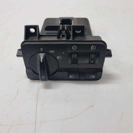 commande-phare-6907947-bmw-e46-bmmotorsport80
